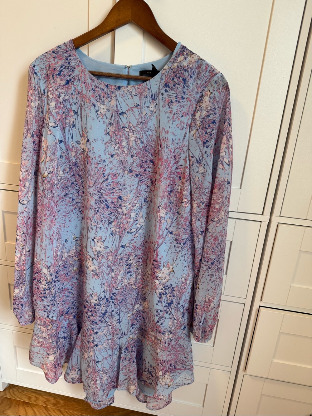 BCBGMaxAzria Light Blue Floral Long Sleeve Shift Dress